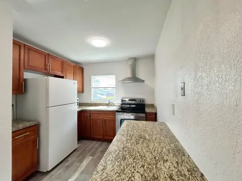 2844 Crosley Drive E West Palm Beach FL 33415