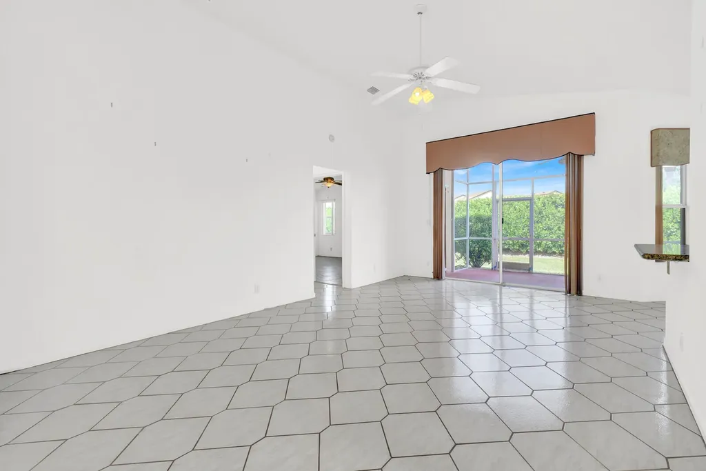 8799 Sonoma Lake Boulevard Boca Raton FL 33434