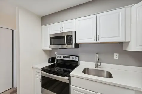 1450 NE 170th Street North Miami Beach FL 33162