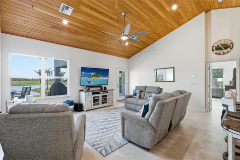 18601 Orange Avenue Fort Pierce FL 34945