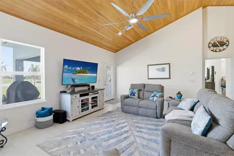 18601 Orange Avenue Fort Pierce FL 34945
