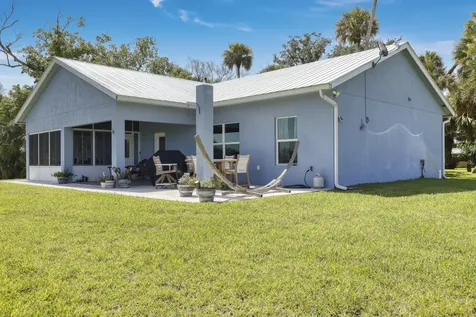18601 Orange Avenue Fort Pierce FL 34945