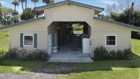 18601 Orange Avenue Fort Pierce FL 34945