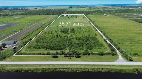 18601 Orange Avenue Fort Pierce FL 34945