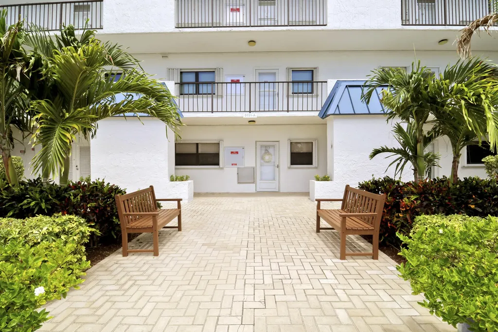 5151 N Hwy A1a Hutchinson Island FL 34949