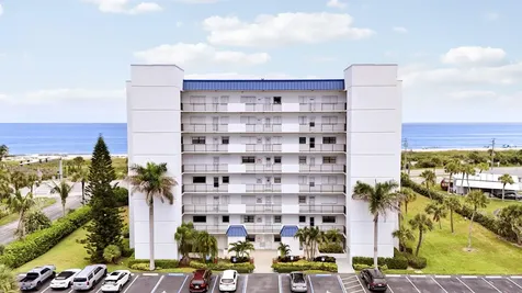 5151 N Hwy A1a Fort Pierce FL 34949
