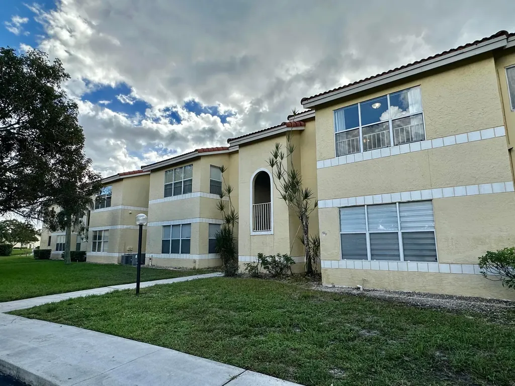 12980 Vista Isle Drive Sunrise FL 33325