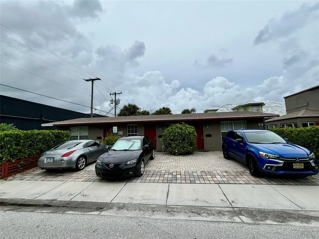 503 N J Street Lake Worth Beach FL 33460