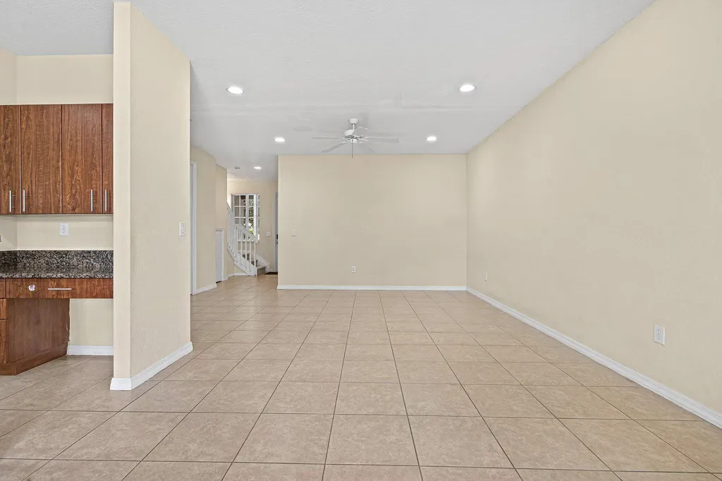 6272 S Military Trail Lake Worth FL 33463