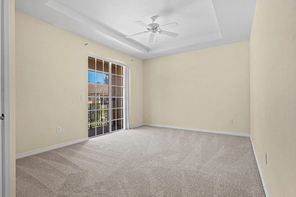 6272 S Military Trail Lake Worth FL 33463