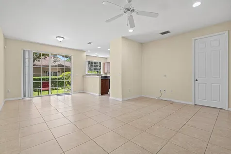 6272 S Military Trail Lake Worth FL 33463