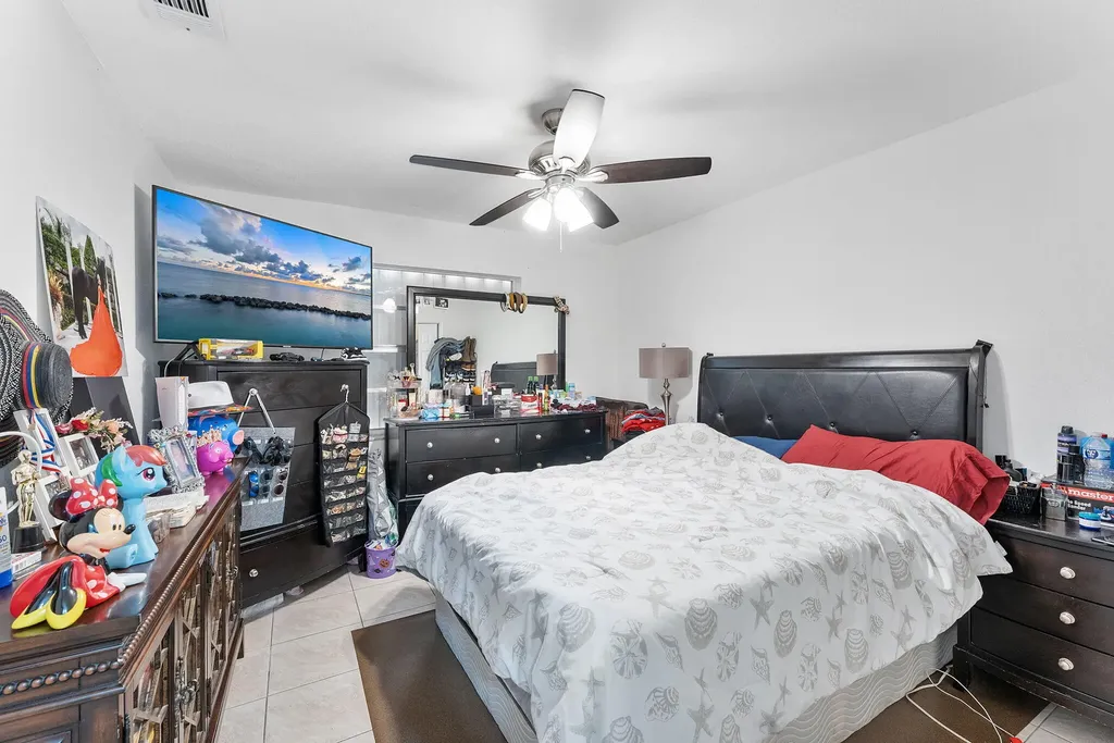 5735 Kumquat Road West Palm Beach FL 33413