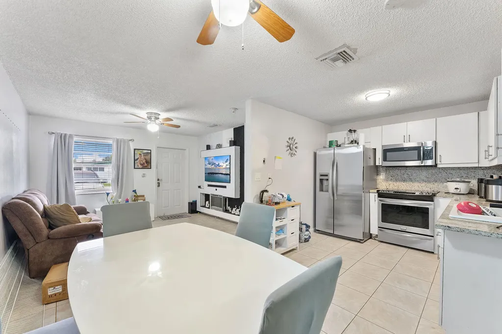 5735 Kumquat Road West Palm Beach FL 33413