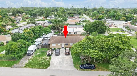 5735 Kumquat Road West Palm Beach FL 33413