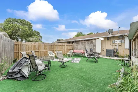 5735 Kumquat Road West Palm Beach FL 33413
