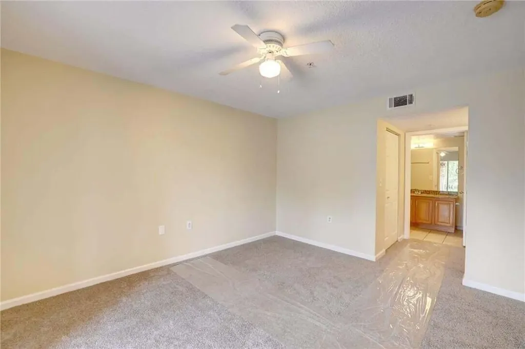 231 SW Palm Drive Port St Lucie FL 34986