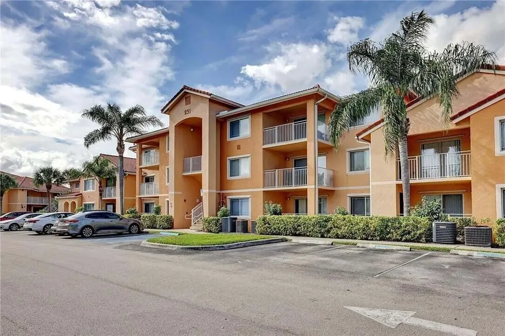 231 SW Palm Drive Port St Lucie FL 34986