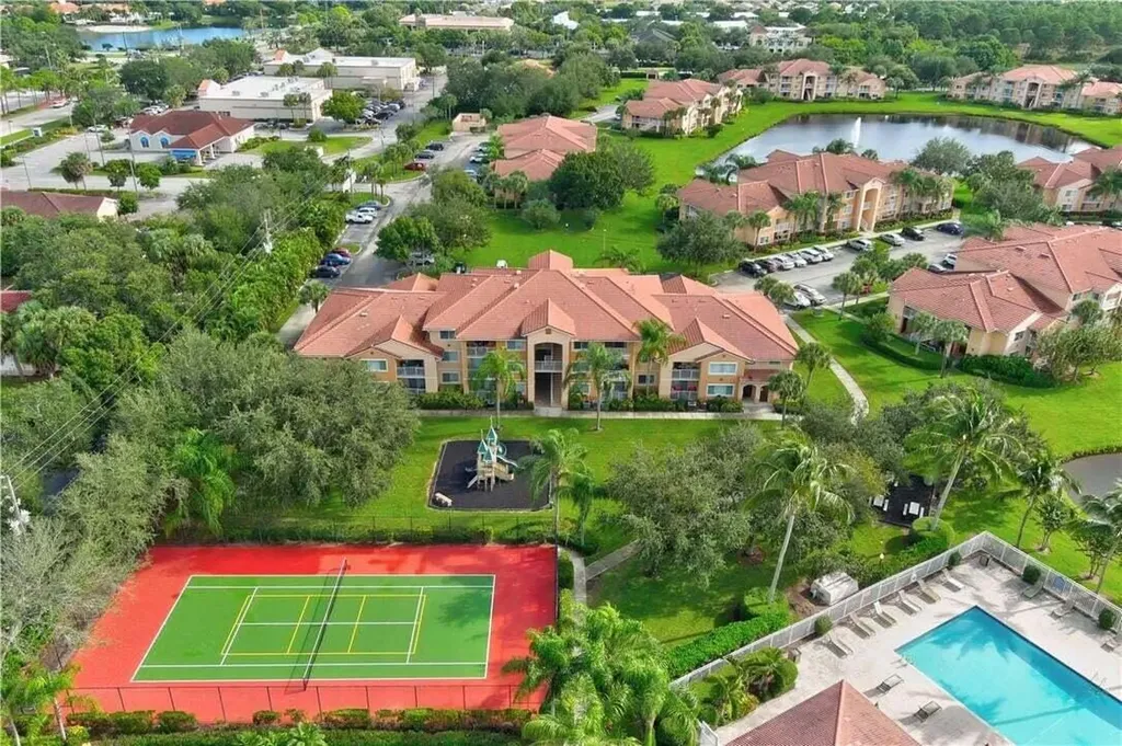 231 SW Palm Drive Port St Lucie FL 34986