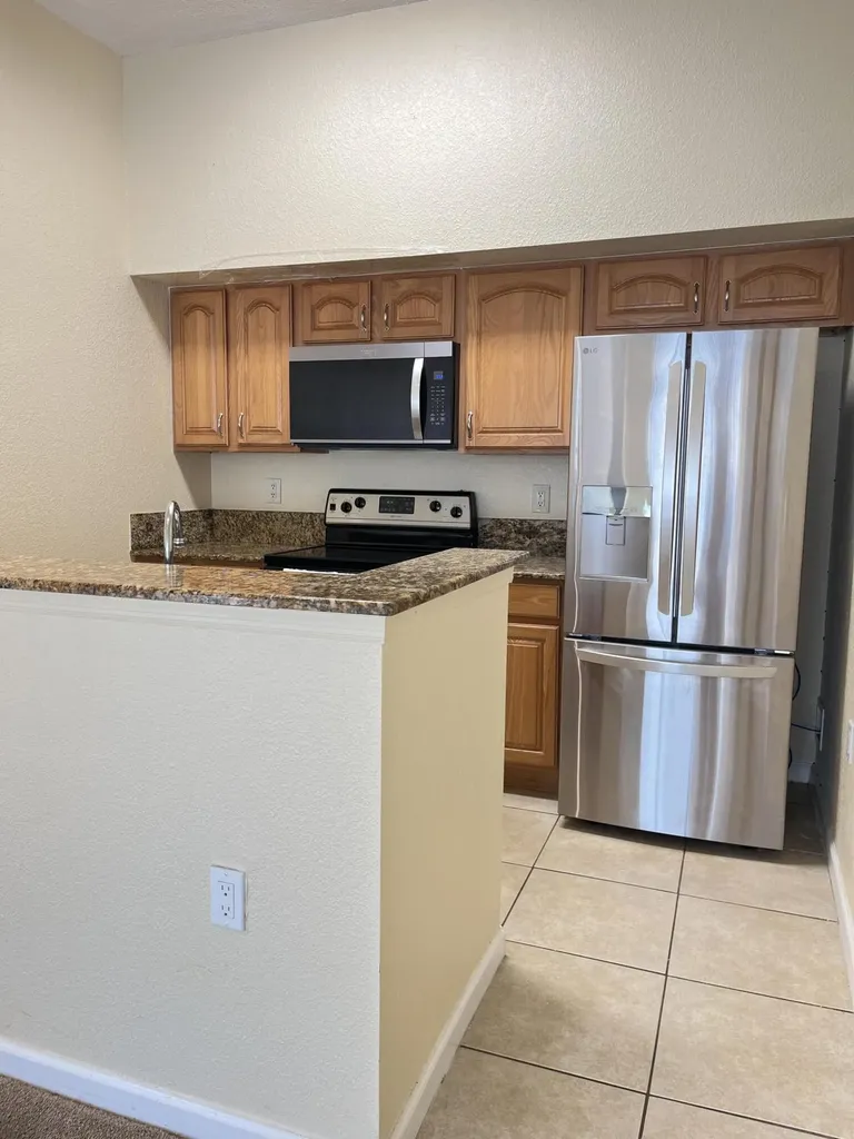 231 SW Palm Drive Port St Lucie FL 34986