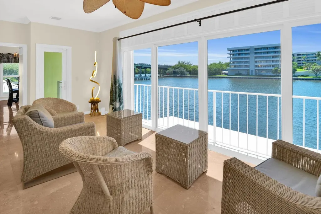 1704 Del Haven Drive Delray Beach FL 33483