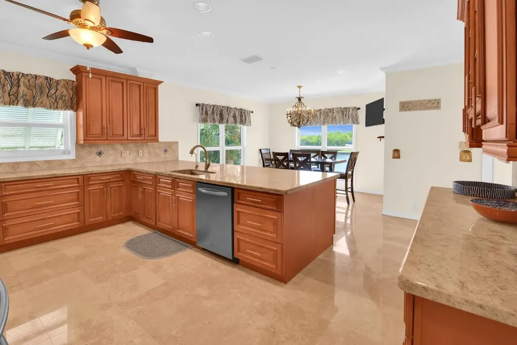 1704 Del Haven Drive Delray Beach FL 33483