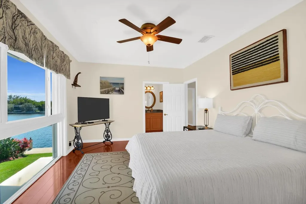 1704 Del Haven Drive Delray Beach FL 33483