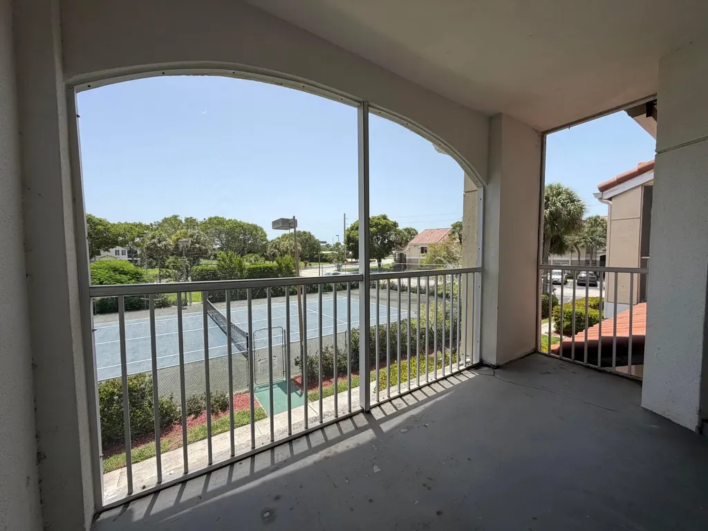 815 W Boynton Beach Boulevard Boynton Beach FL 33426