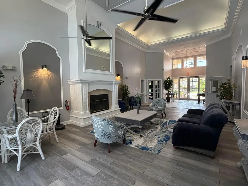 815 W Boynton Beach Boulevard Boynton Beach FL 33426
