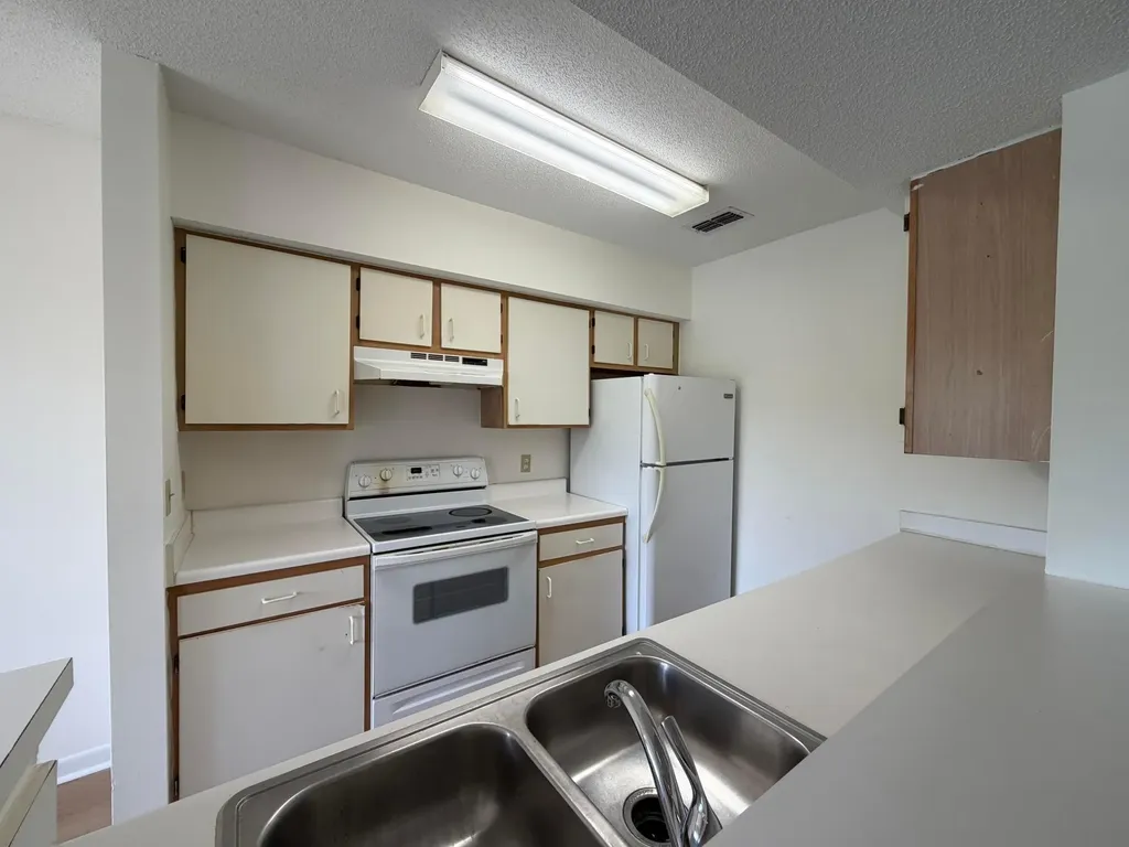 815 W Boynton Beach Boulevard Boynton Beach FL 33426