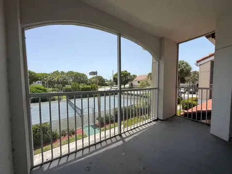 815 W Boynton Beach Boulevard Boynton Beach FL 33426