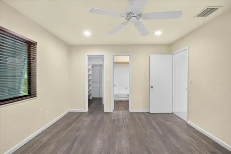 10100 NW 71st Place Tamarac FL 33321