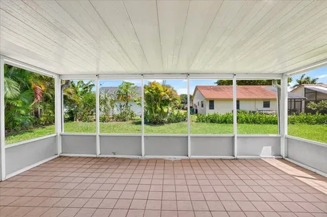 10100 NW 71st Place Tamarac FL 33321