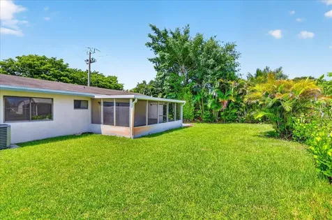 10100 NW 71st Place Tamarac FL 33321
