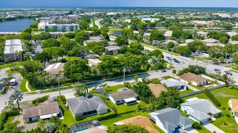 10100 NW 71st Place Tamarac FL 33321