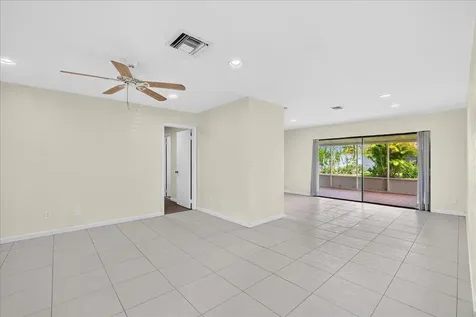 10100 NW 71st Place Tamarac FL 33321