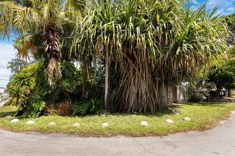 500 NE 14th Street Fort Lauderdale FL 33304