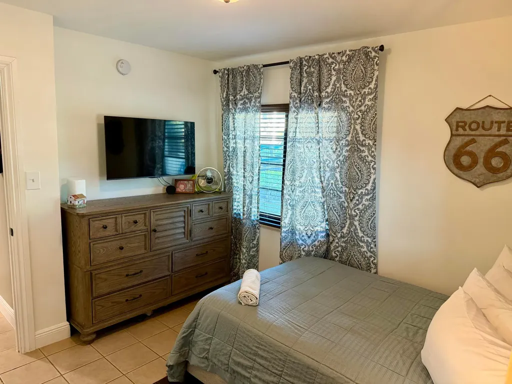 140 S Cypress Road Pompano Beach FL 33060