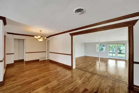 1745 NE 36th Street Oakland Park FL 33334