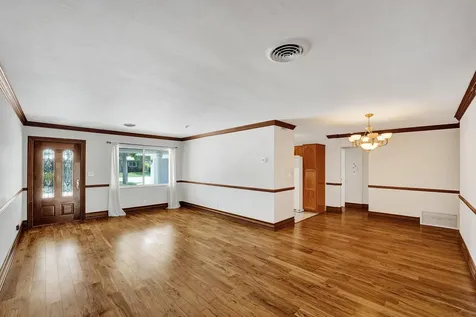 1745 NE 36th Street Oakland Park FL 33334