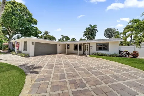 1745 NE 36th Street Oakland Park FL 33334