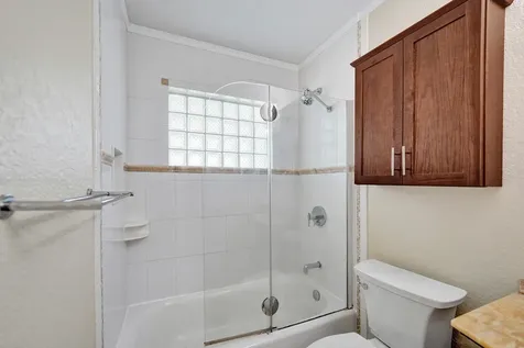 1745 NE 36th Street Oakland Park FL 33334