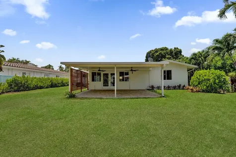 1745 NE 36th Street Oakland Park FL 33334
