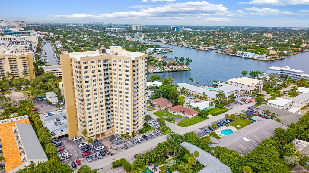1200 Hibiscus Avenue Pompano Beach FL 33062