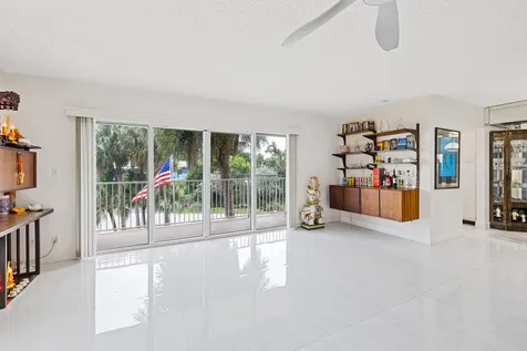 1200 Hibiscus Avenue Pompano Beach FL 33062