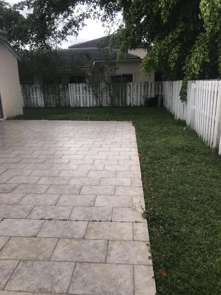 845 NW 98th Avenue Plantation FL 33324