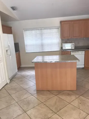 845 NW 98th Avenue Plantation FL 33324