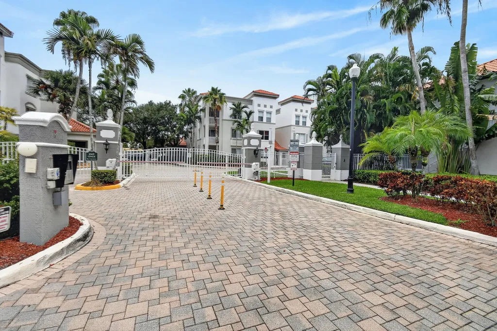 11028 Legacy Drive Palm Beach Gardens FL 33410