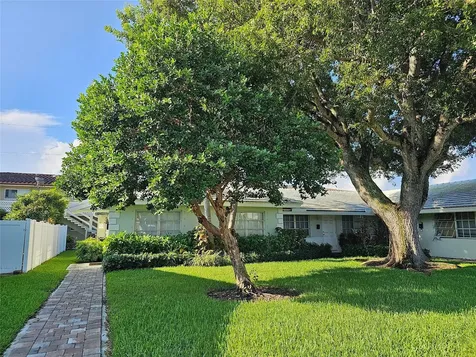 2120 NE 41st Street Lighthouse Point FL 33064