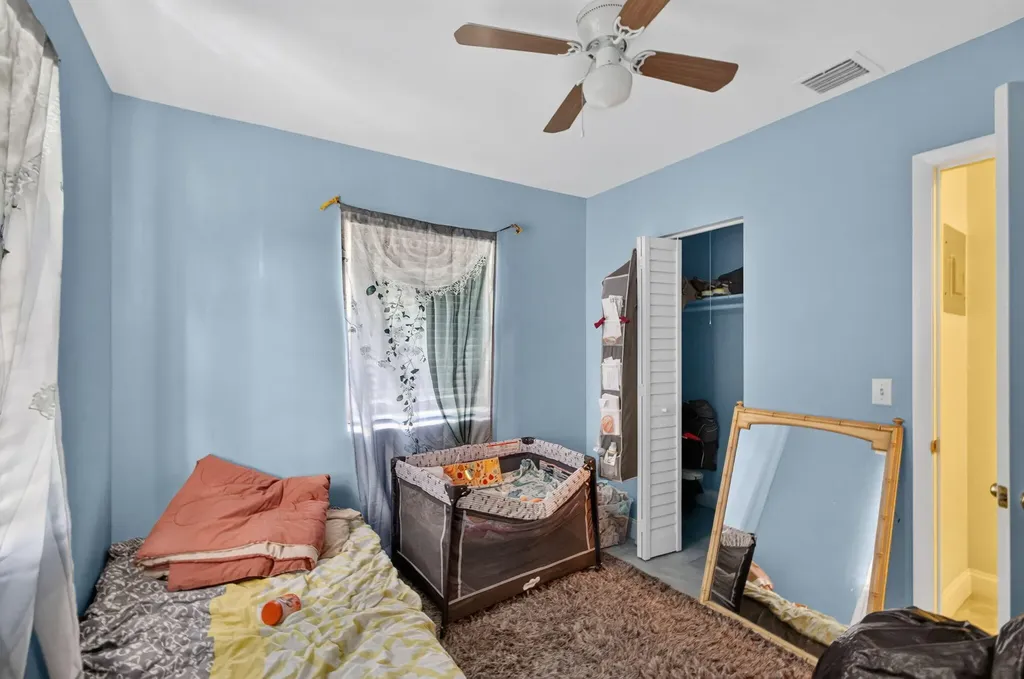 1511 W 32nd Street West Palm Beach FL 33404