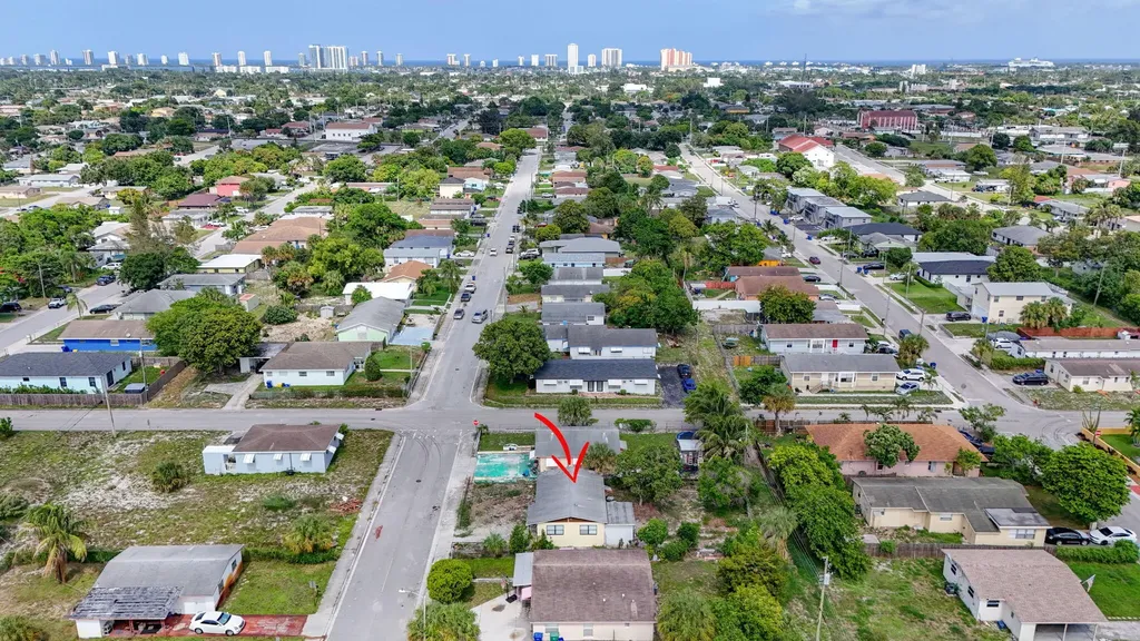 1511 W 32nd Street West Palm Beach FL 33404